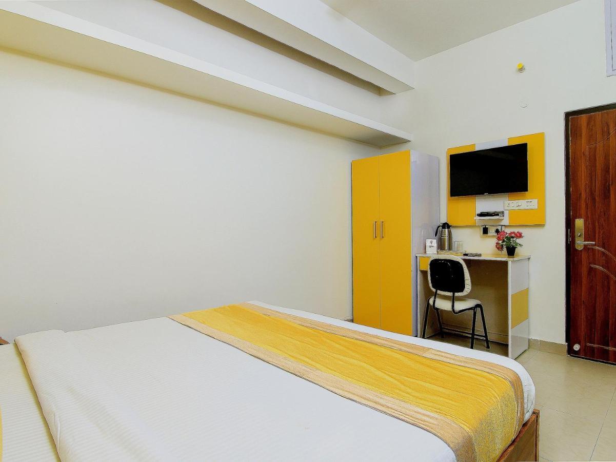 Oyo Flagship 4434 Earth Inn 勒克瑙 外观 照片